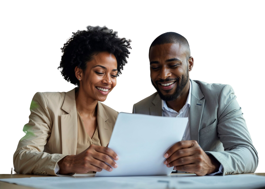 Entrepreneurs africains souriants utilisant Afreemosi